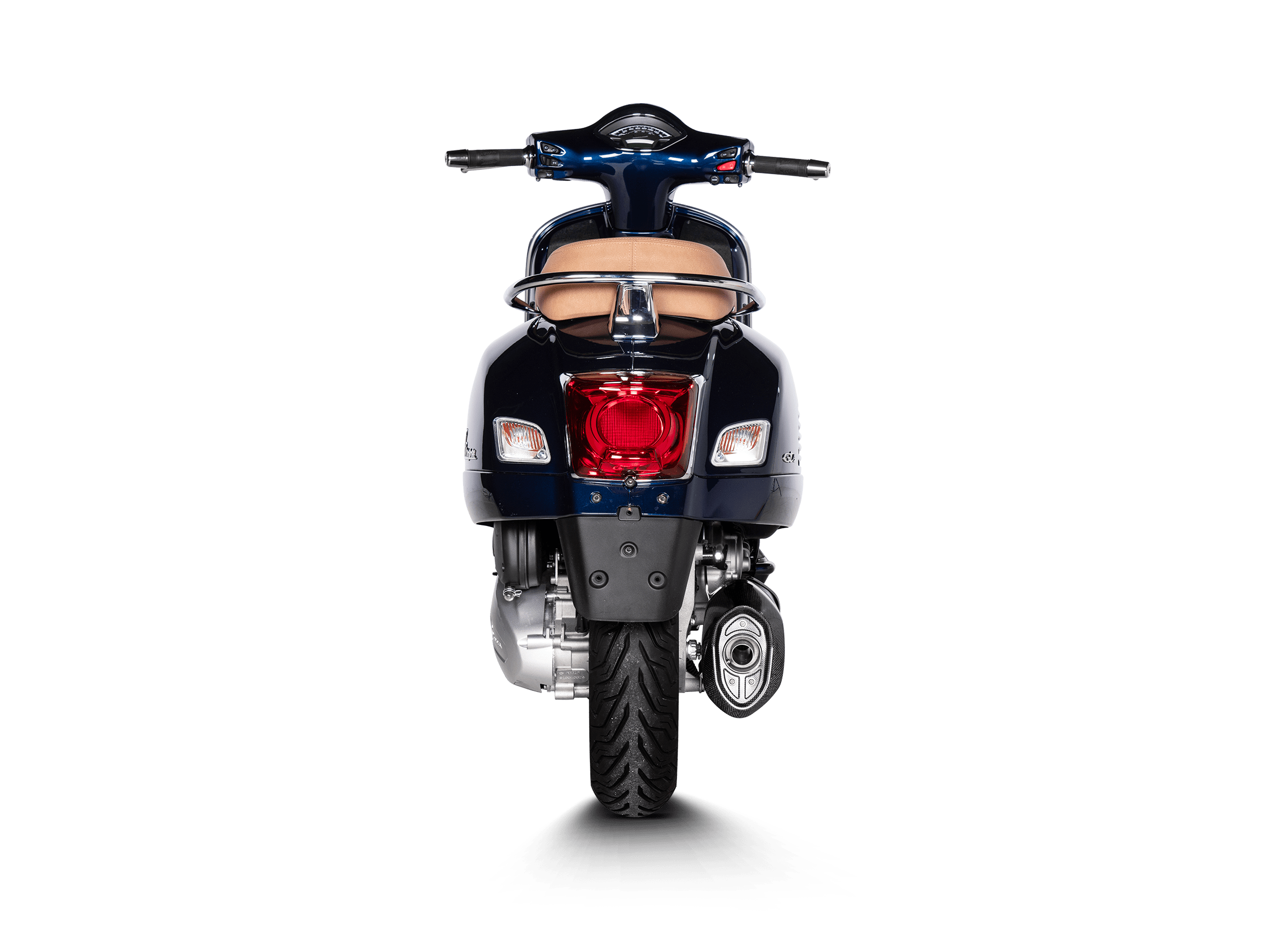 VESPA GTS 300 Akrapovič Slip-On Line (SS) 2021-2024 - Image 4